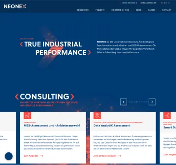 Startseite der Unternehmensberatung NEONEX mit dem Claim „True Industrial Performance“ und den Consulting-Angeboten